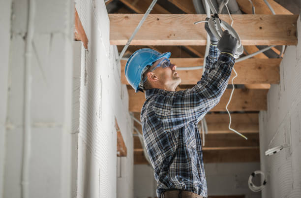 Best Commercial Electrician Services  in Harbor Isle, NY